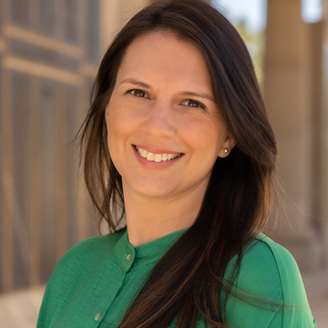 Photo of Jennifer Gregory