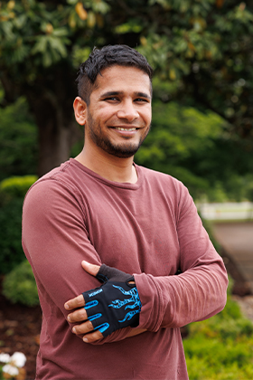 Mufaddal Fidahussein 